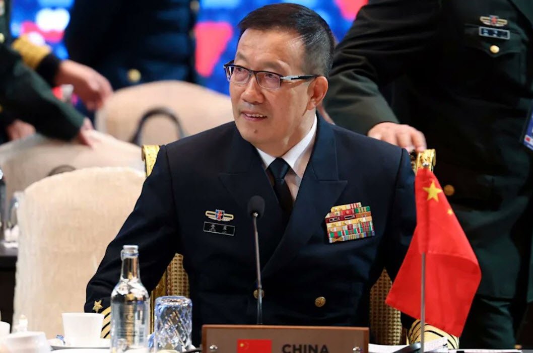 Admiral Dong Jun